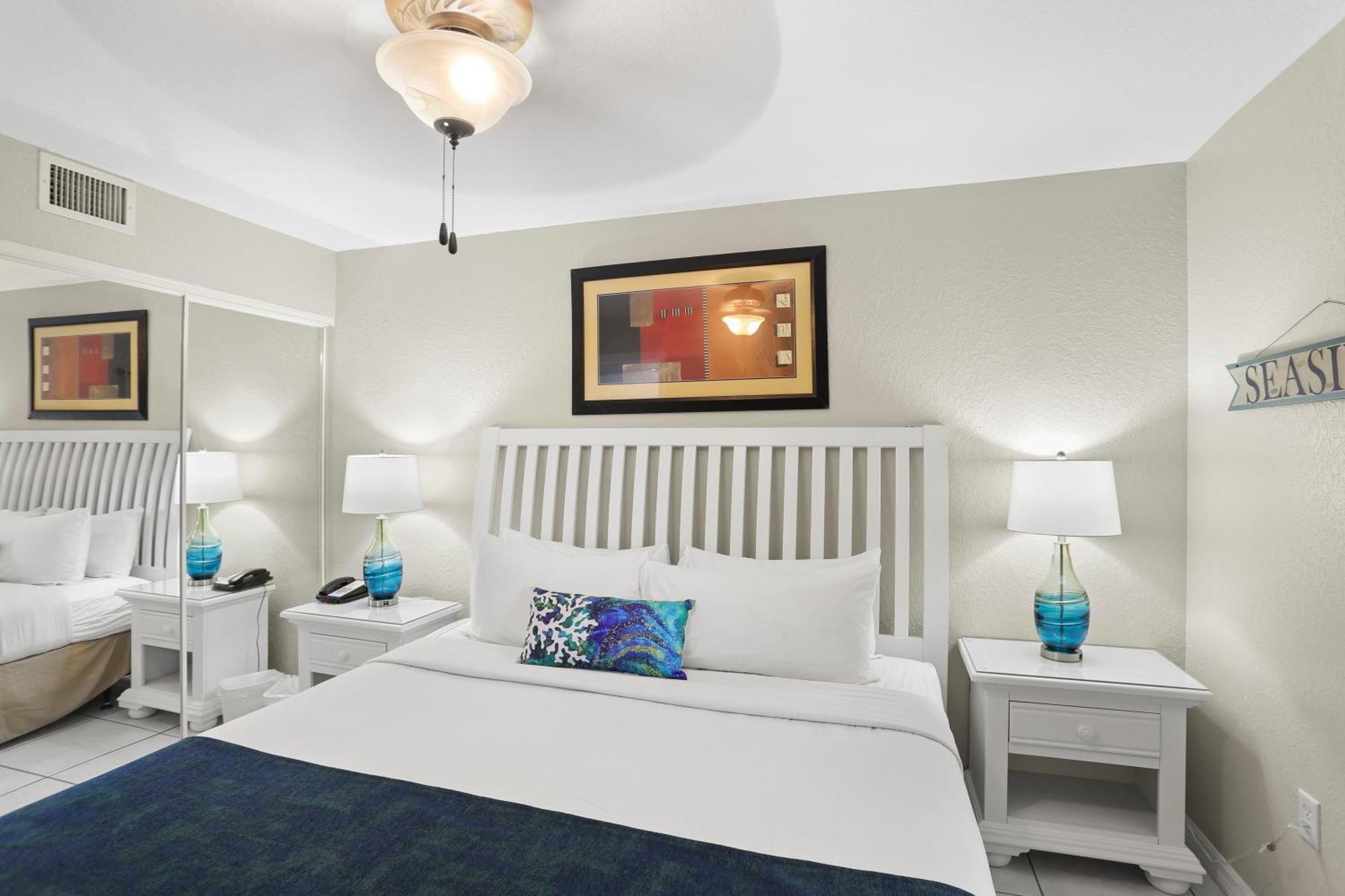 South Beach Condo Hotel By Travel Resort Services, Inc. 세인트피트비치 외부 사진
